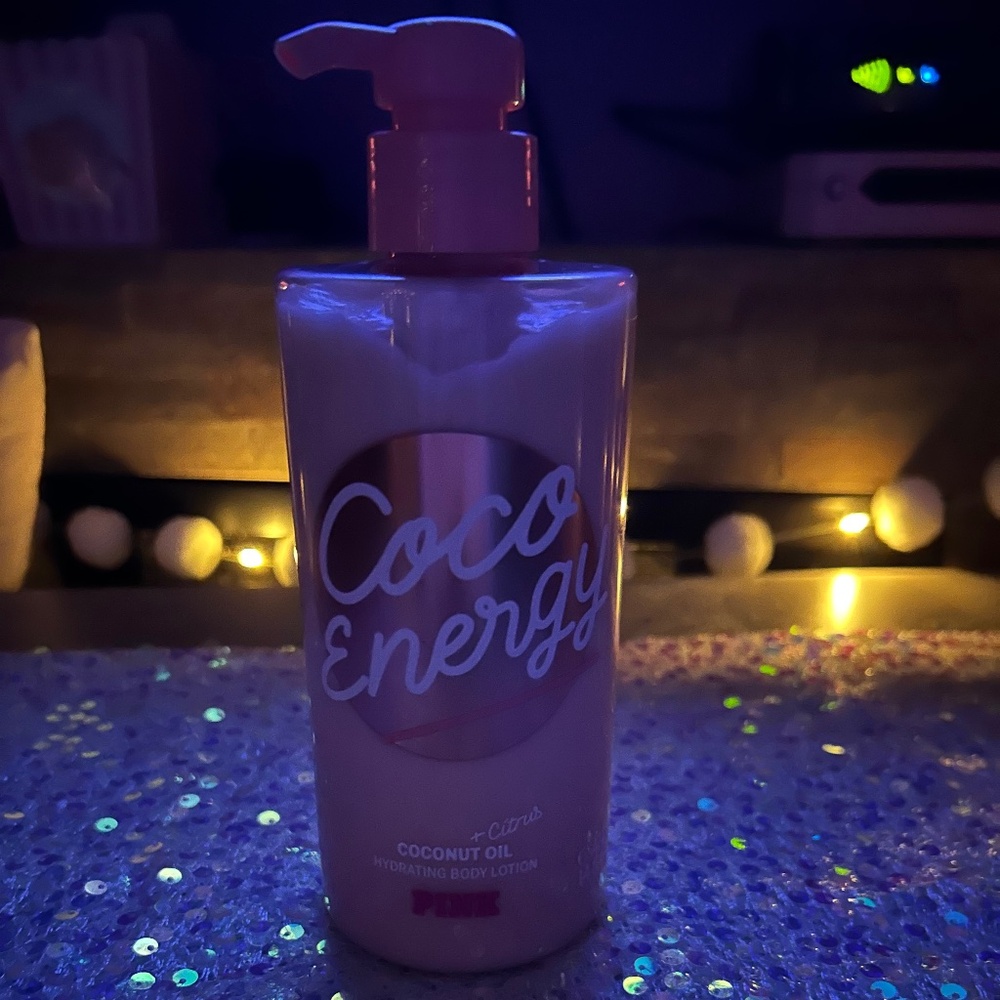 Pink Vs Coco Energy body lotion